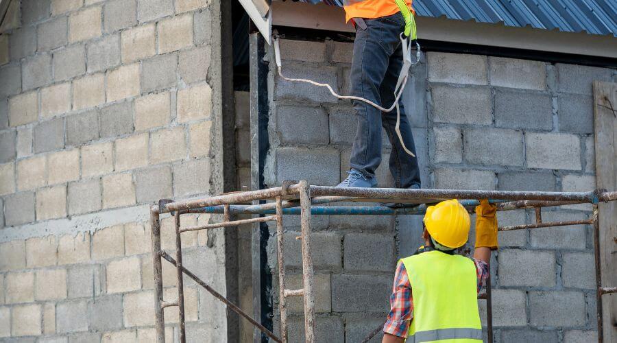 Professional residential roofers in Midvale, ID